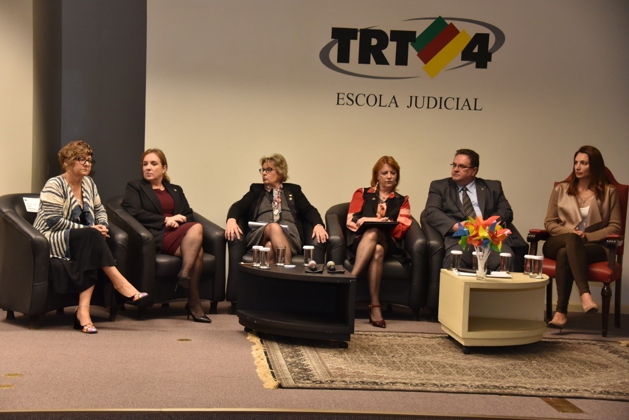 Combate ao trabalho infantil é debatido em audiência coletiva no TRT-RS