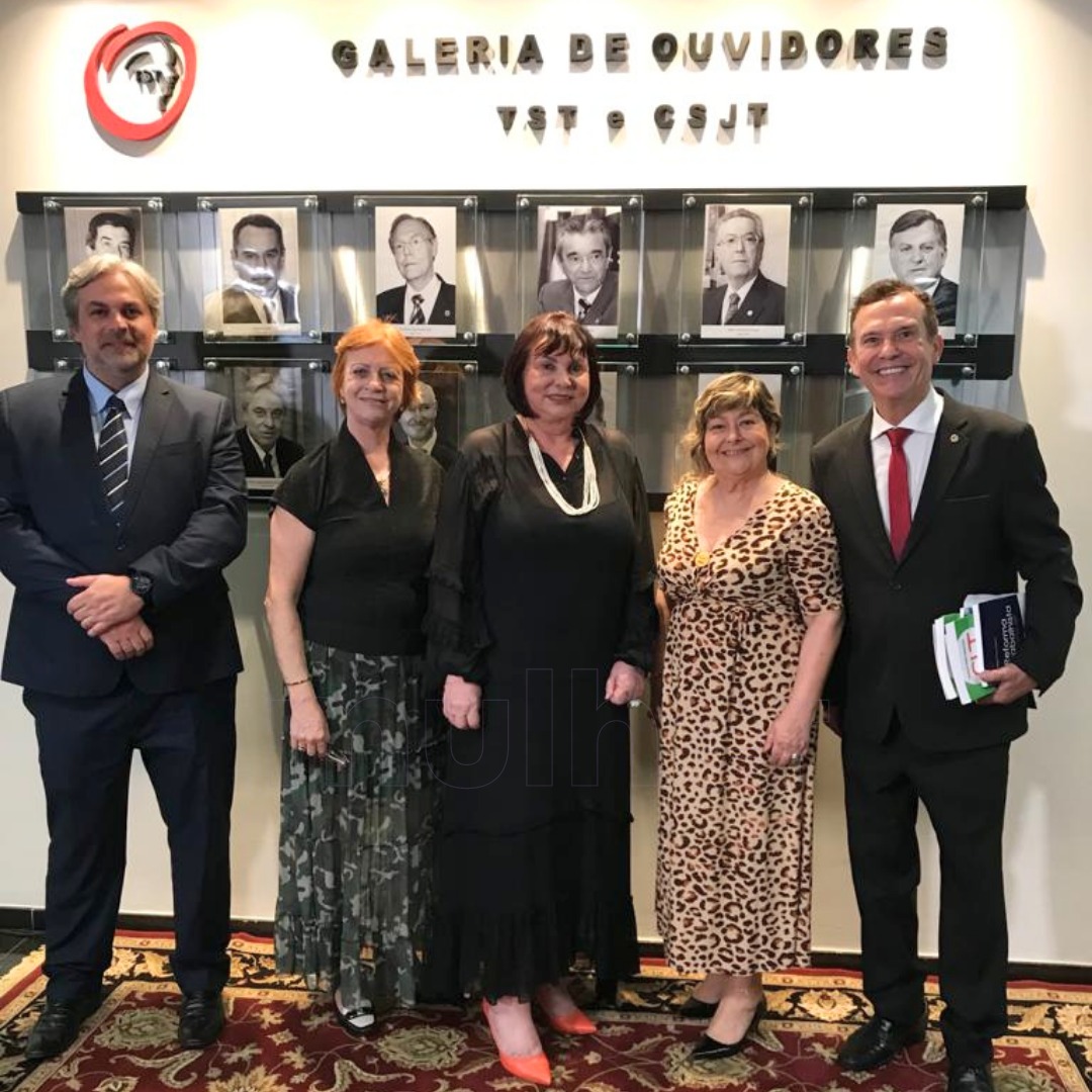 TST realiza cerimônia de aposição de foto da ministra Maria Helena Mallmann